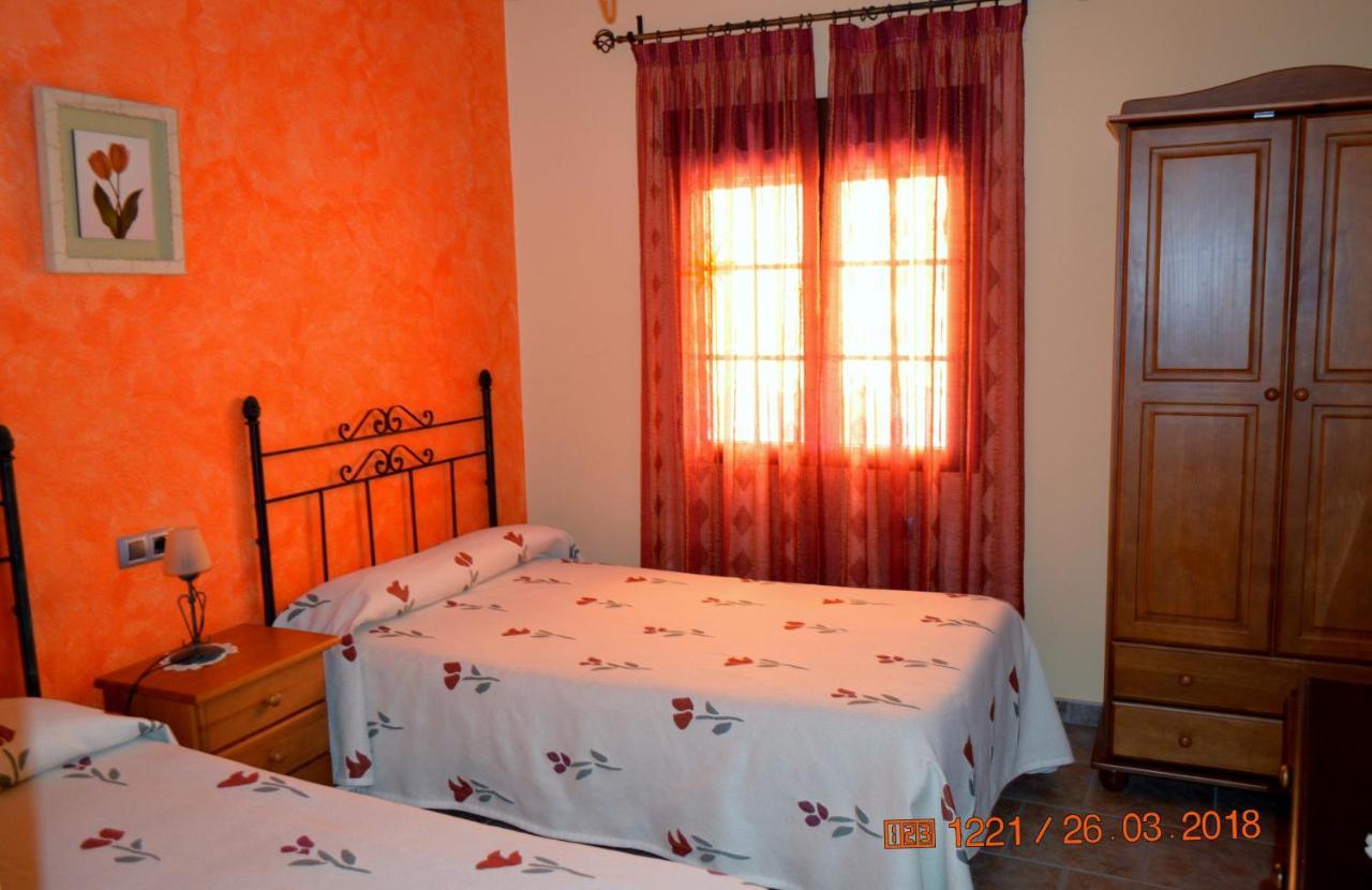 Posada La Reja Malpica de Tajo Exteriör bild