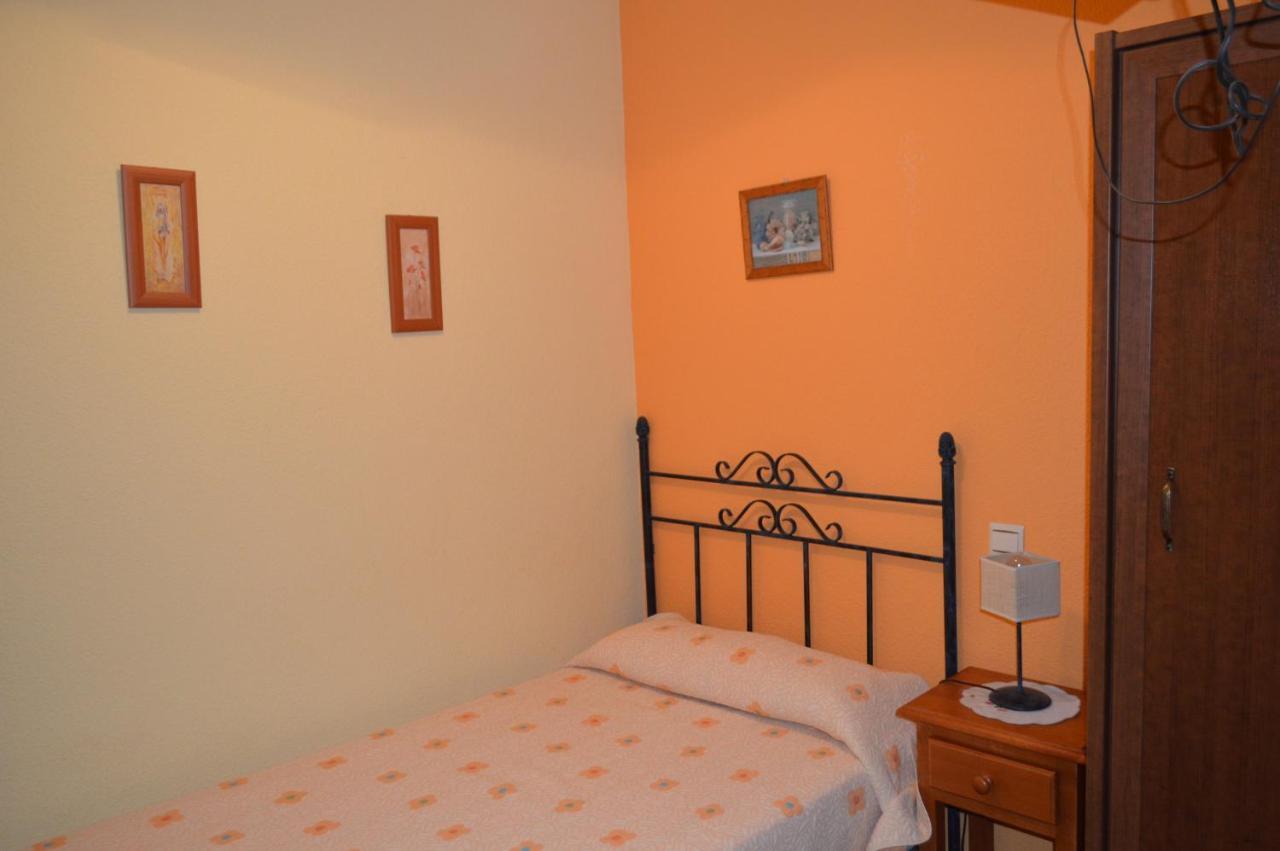 Posada La Reja Malpica de Tajo Exteriör bild